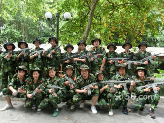 广州户外拓展训练、军事化训练、休闲娱乐、真人CS野战